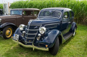 Ford V8 Fordor Sedan 1937     2048x1357 ford v8 fordor sedan 1937, ,    , , , , 