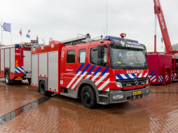 Mercedes Benz Actros Fire truck     2048x1536 mercedes benz actros fire truck, ,  , , , 