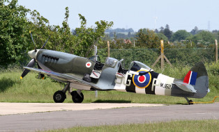 Spitfire Tr.9     2048x1240 spitfire tr, ,  , , , 