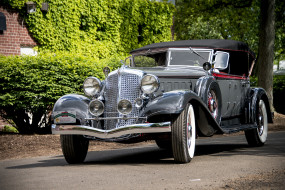 Chrysler Imperial, 1933     2048x1367 chrysler imperial,  1933, , , , , 