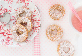      2048x1425 , ,  ,  , i, love, you, , , , , , heart, biscuits, food