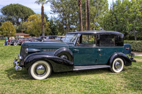 1937 Buick Brewster Limousine     2048x1357 1937 buick brewster limousine, ,    , , 