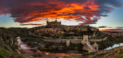 Toledo under a red sky     3000x1414 toledo under a red sky, ,  , , , , , , , 