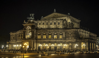 Dresden by night обои для рабочего стола 2048x1206 dresden by night, города, дрезден , германия, площадь, ночь, дворец