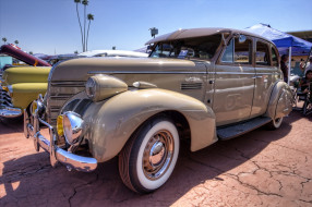 1939 Pontiac Six 4-Door Sedan     2048x1364 1939 pontiac six 4-door sedan, ,    , , 