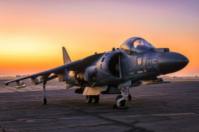 Harrier AV-8B     2048x1367 harrier av-8b, ,  , , , 