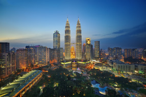 Twins Towers in Kuala Lumpur Malaysia     2048x1363 twins towers in kuala lumpur malaysia, , - , , , 