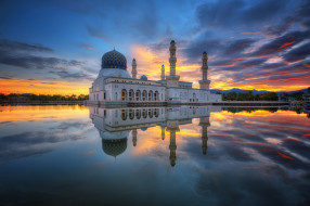 Likas Mosque Kota Kinabalu Sabah Malaysia     2048x1363 likas mosque kota kinabalu sabah malaysia, , - ,  , , 