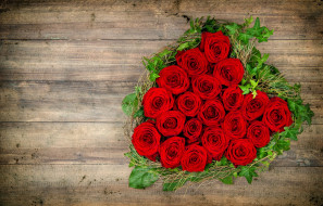      3582x2296 , ,  , red, flowers, , love, roses, romantic, heart, , 