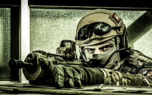      2560x1600 , , , soldier, uniform, equipment, eyes, gun, assault, rifle