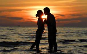      2880x1800 ,  , couple, romantic, , kiss, people, love, sunset, , , , 