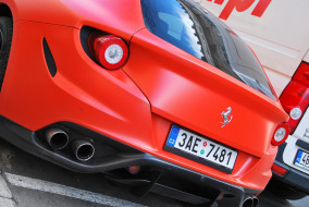Ferrari FF обои для рабочего стола 3098x2074 ferrari ff, автомобили, выставки и уличные фото, замеченное, на, улице, tuning, ferrari, ff