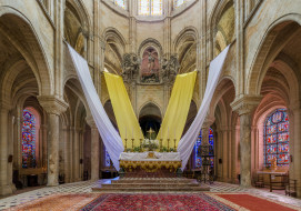 Senlis Cathedral Sanctuary, France     2048x1439 senlis cathedral sanctuary,  france, , ,   , , 