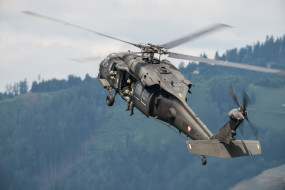 Sikorsky S-70 Black Hawk     2048x1366 sikorsky s-70 black hawk, , , 