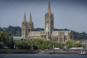 Truro Cathedral, Cornwall     2048x1359 truro cathedral,  cornwall, , -  ,  ,  , 
