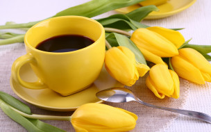      2880x1800 , ,   , , , , yellow, flowers, tulips, coffee, cup, breakfast