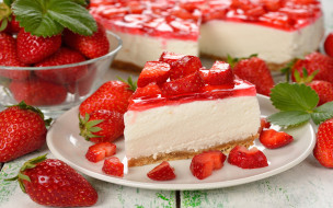      2880x1800 , , berries, cake, sweet, dessert, , , , , , , , strawberry