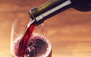 , ,  , bottle, glass, drink, wine, liquid, red