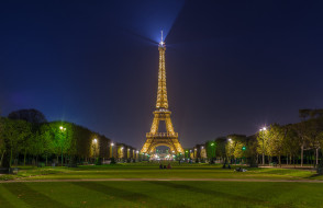 La Tour Eiffel     2048x1326 la tour eiffel, ,  , , , , 